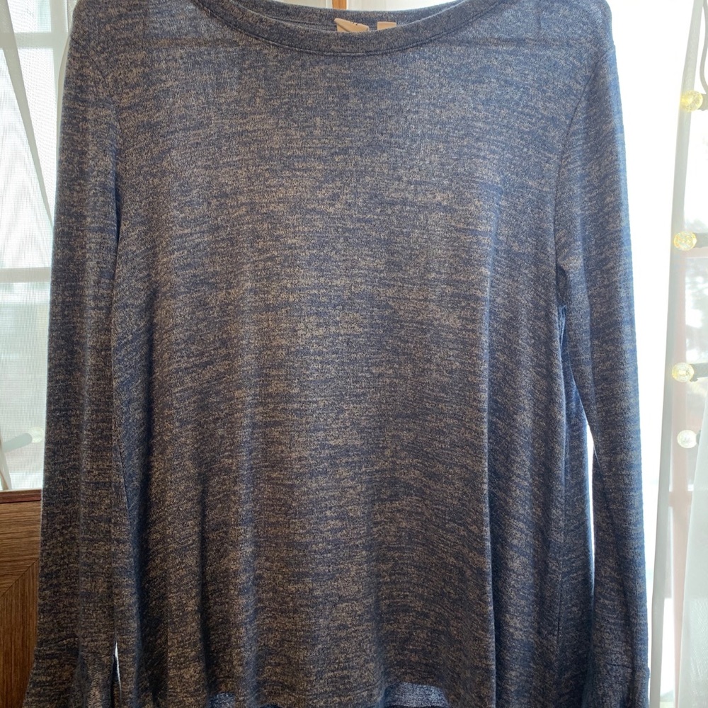Gap Blue Bell-Sleeve Sweater